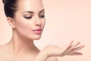 北京杜國玲醫(yī)療美容診所整形價(jià)格表(價(jià)目表)一覽及醫(yī)院介紹