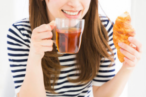 青?？等A皮膚醫(yī)院植發(fā)美容整形科整形價(jià)格表(價(jià)目表)2020全新發(fā)布