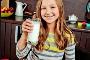 南京鳳凰島整形美容醫(yī)院申承翰整形價格表附眼部綜合案例展示