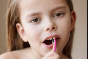 長沙伊美醫(yī)療美容門診部張志誠整形價格表附自體脂肪豐面頰案例展示