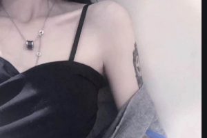 武漢伽美醫(yī)療美容醫(yī)院唐華整形激光科主任激光專家整形價(jià)格表附美白導(dǎo)入案例展示