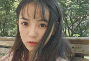 武漢明星醫(yī)學(xué)整形美容醫(yī)院彭婧整形價(jià)格表附無(wú)針?biāo)獍咐故?>
</a>
<h3 class=