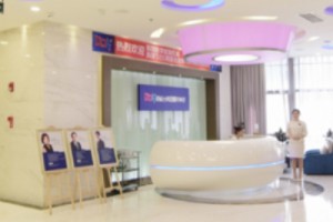 重慶銅雀臺美容醫(yī)院正規(guī)嗎附吸脂減肥手術(shù)案例和價格表