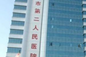 曲靖二院口腔科價(jià)格表分享附牙齒矯正全過程分享