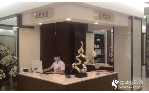 蓉雅整形美容醫(yī)院正規(guī)嗎？隆鼻實拍案例圖價格費用在線查詢