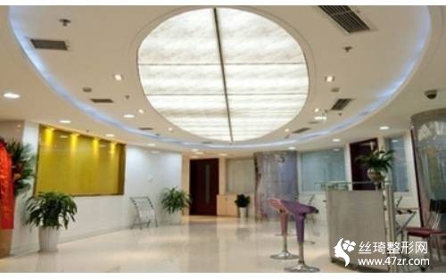 怎么樣？隆鼻實拍案例圖價格表醫(yī)生口碑