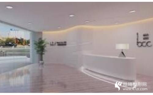 重慶聯(lián)合麗格怎么樣？隆鼻3個月果|整形專家詳情