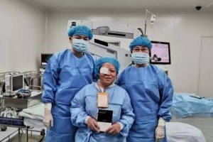 廣州阿瑪施眼科門(mén)診部洪劍威整形價(jià)格表附眼部案例展示