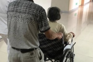 普洱愛爾眼科醫(yī)院王軍整形價(jià)格表附眼部案例展示