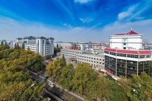 襄陽中心醫(yī)院整形科口碑好不好硅膠隆鼻案例及果圖分享