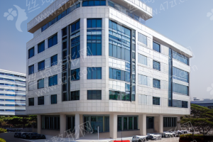 廣州做瓷貼面醫(yī)院排行榜醫(yī)院擅長,醫(yī)院信息~瓷貼面醫(yī)生術(shù)后案例過程點(diǎn)評