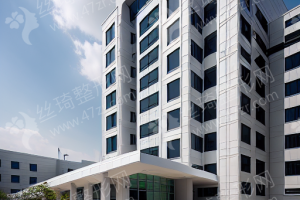 昆明做牙齒矯正機構(gòu)排名醫(yī)院介紹！牙齒矯正醫(yī)生術(shù)后體驗日記評價!醫(yī)院優(yōu)勢簡介